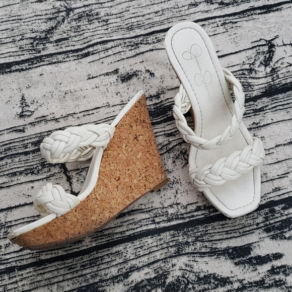 jessica simpson winsty wedge